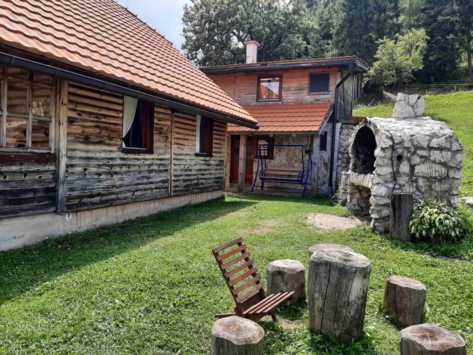 Konak Mandica Avlija Zaovine Екстериор снимка